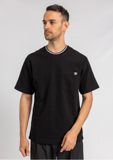 Tricou