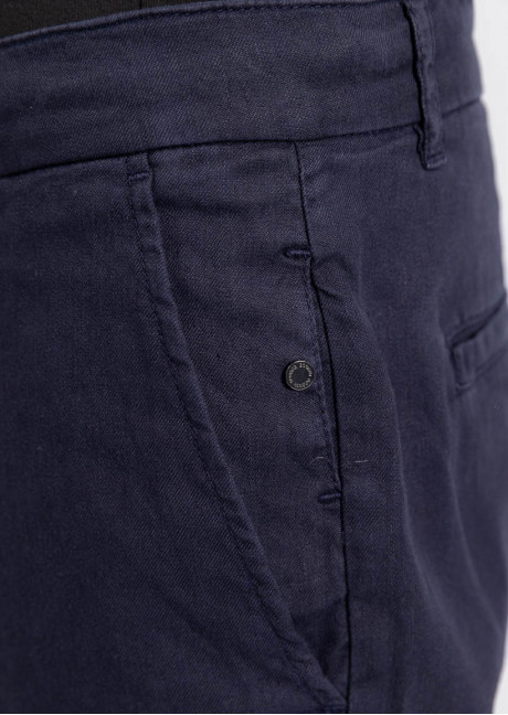Pantaloni scurti