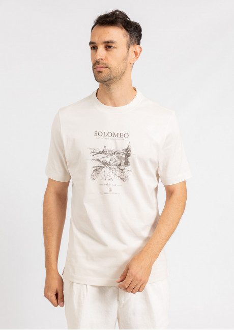 Tricou