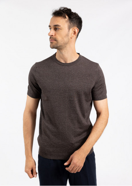 Tricou
