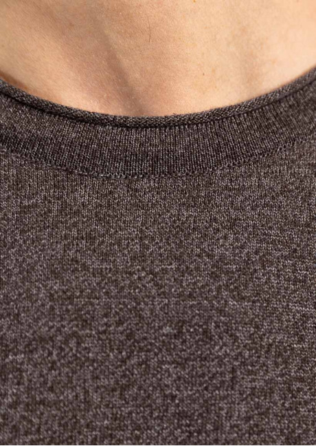 Tricou