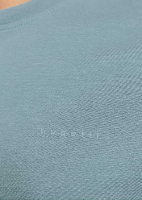Tricou