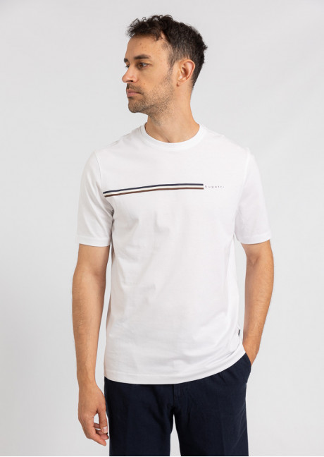 Tricou