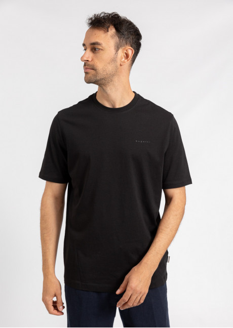 Tricou
