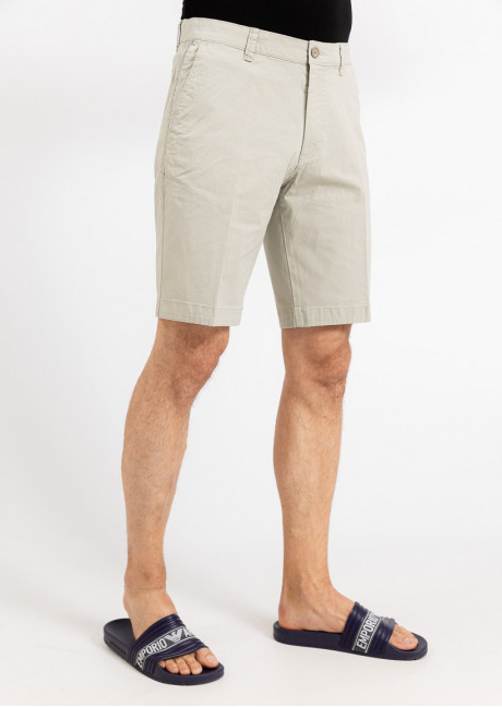 Pantaloni scurti
