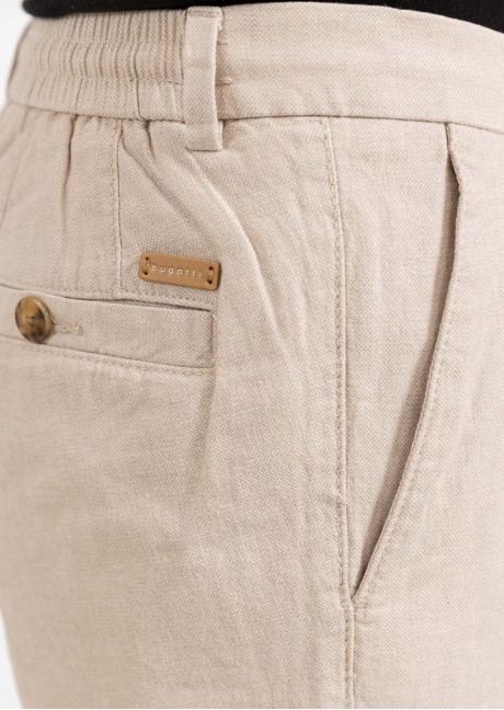 Pantaloni scurti