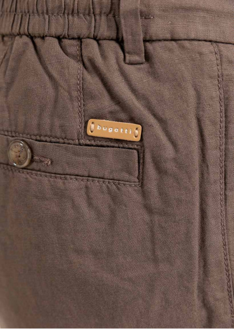 Pantaloni scurti