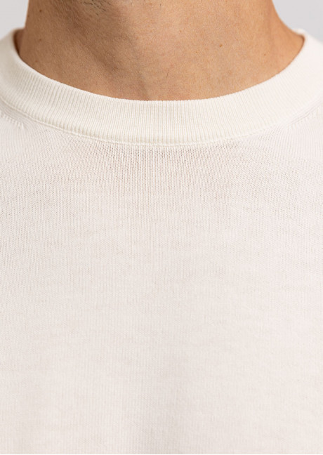 Tricou