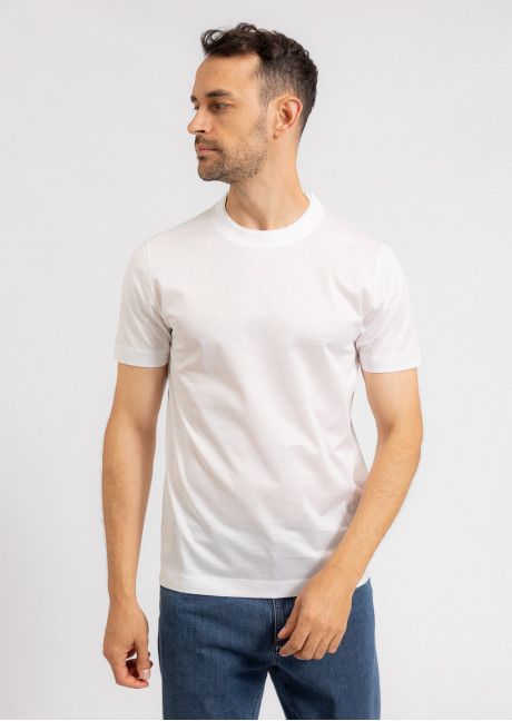 Tricou