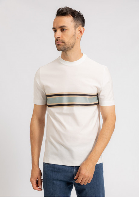 Tricou