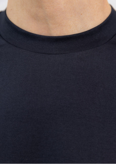 Tricou