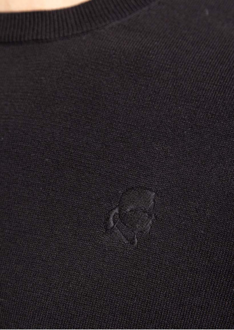 Tricou