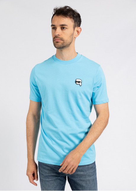Tricou
