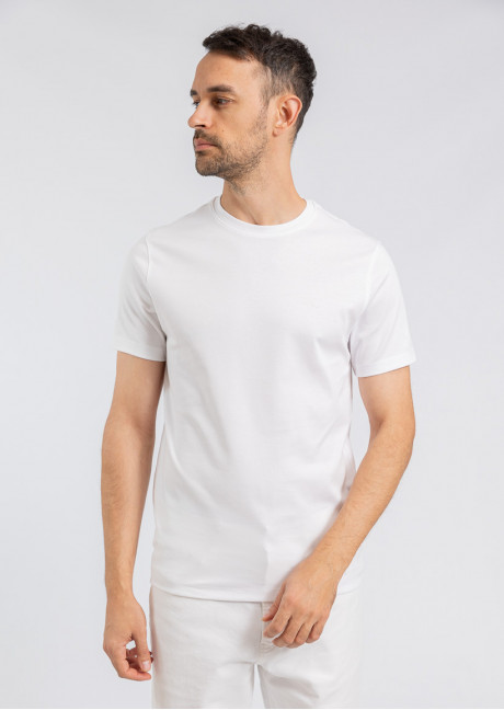 Tricou