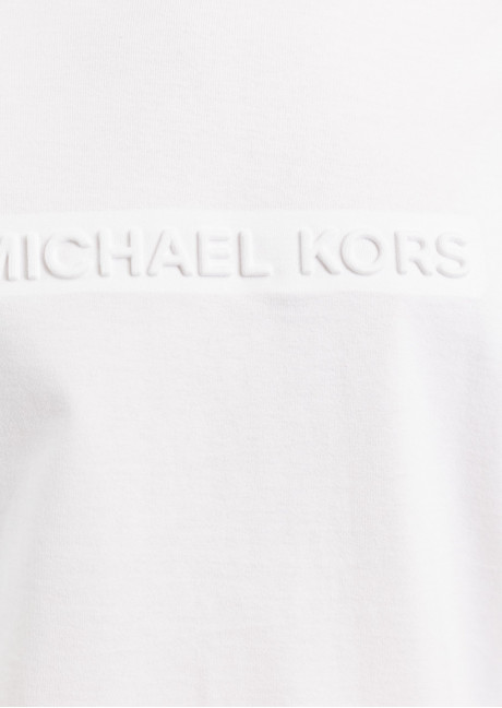 Tricou