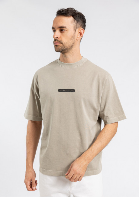 Tricou