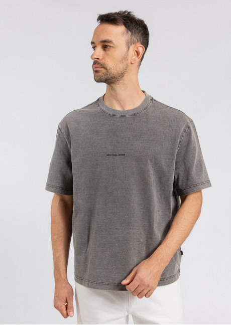 Tricou