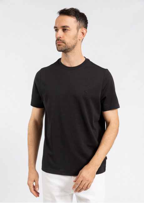 Tricou