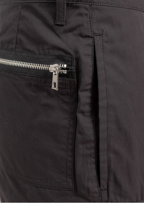 Pantaloni scurti