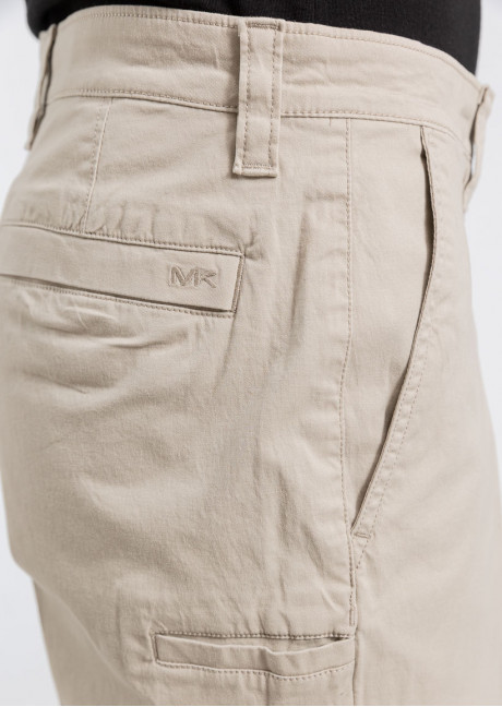 Pantaloni scurti