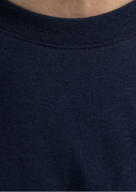 Tricou