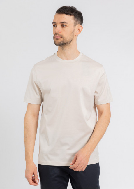 Tricou