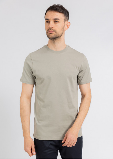Tricou