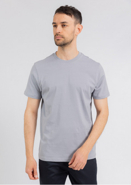 Tricou