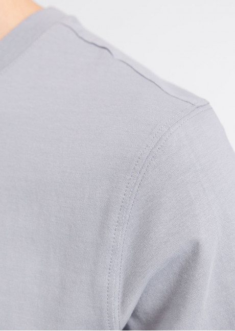 Tricou