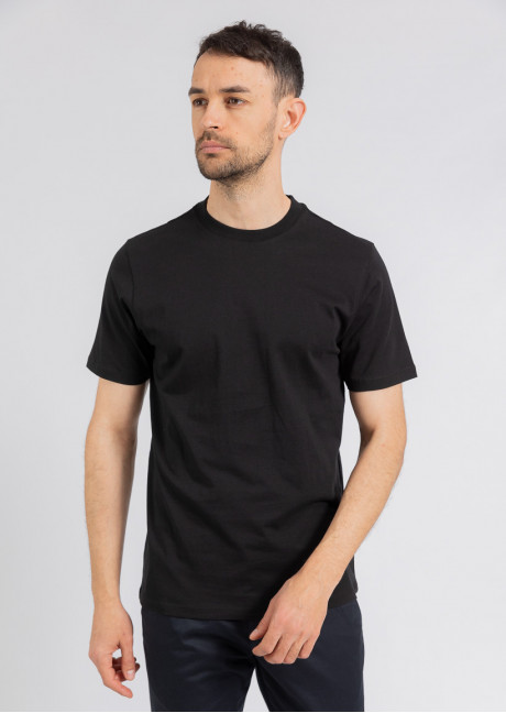 Tricou