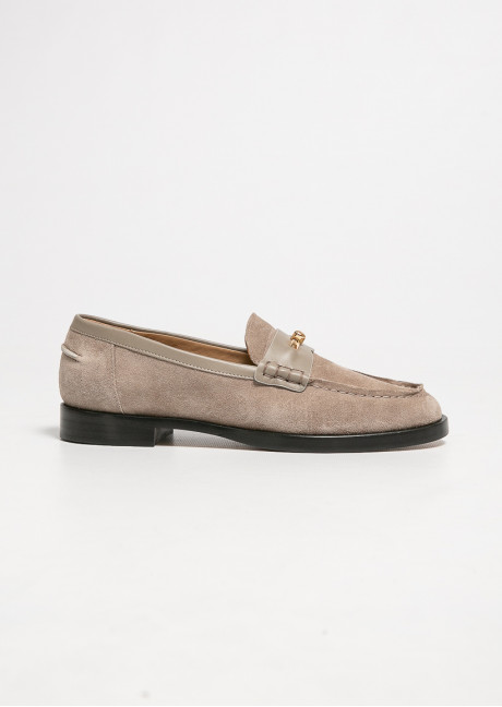 Pantofi