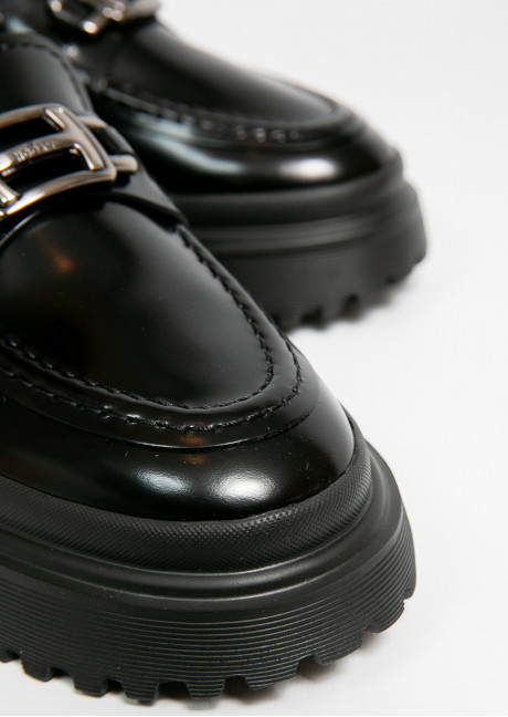 Pantofi