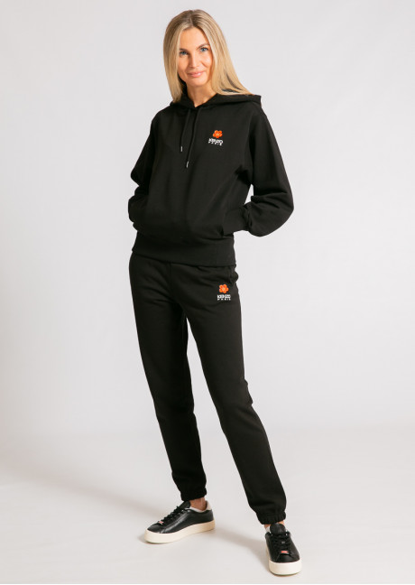 Costum sportiv