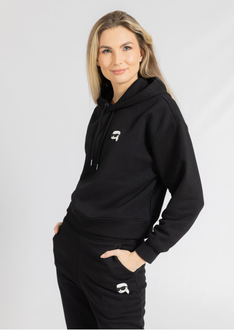 Costum sportiv