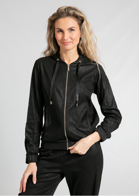 Costum sportiv