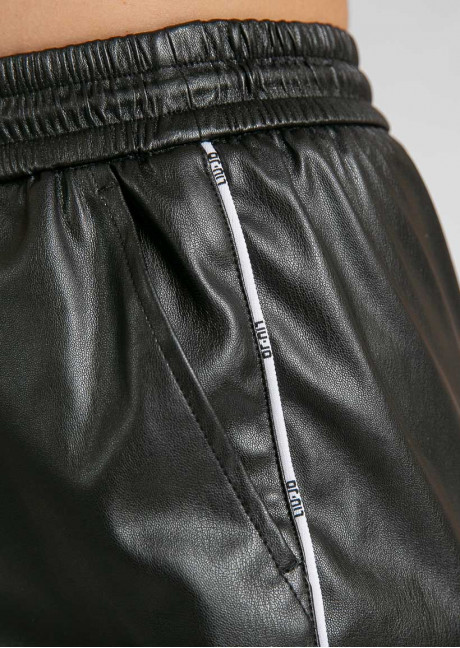 Pantaloni