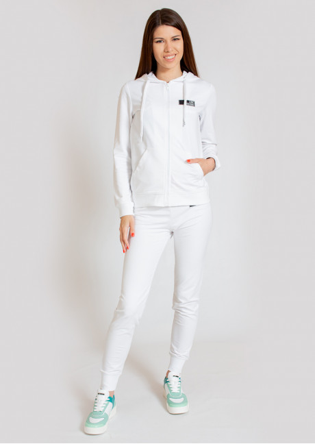 Costum sportiv
