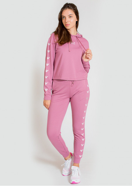Costum sportiv