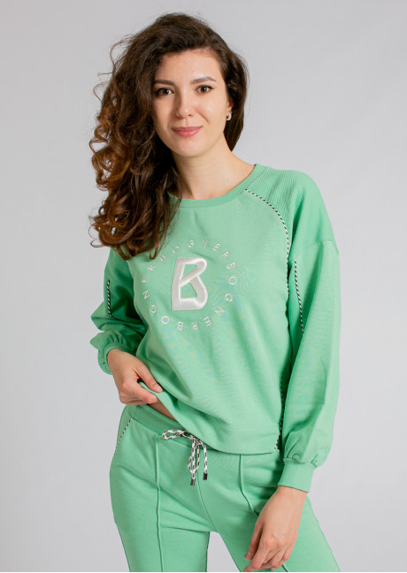 Costum sportiv