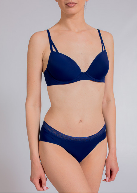 Sutien push-up