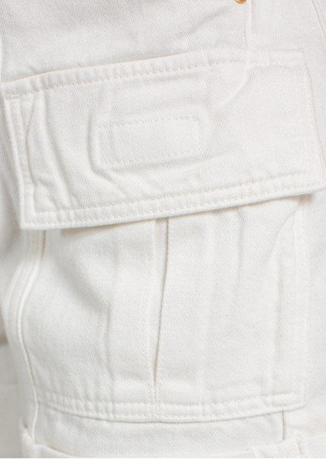Pantaloni scurti