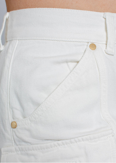 Pantaloni scurti