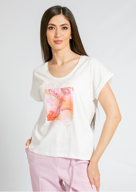 Tricou