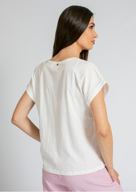 Tricou