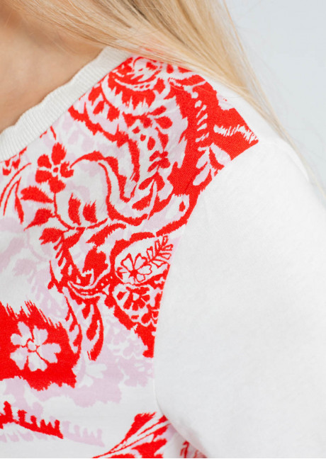 Tricou