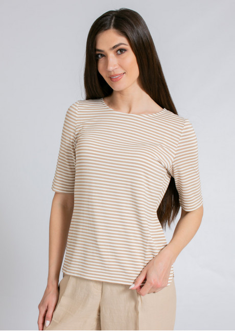 Tricou