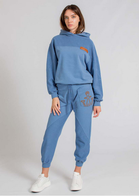 Costum sportiv