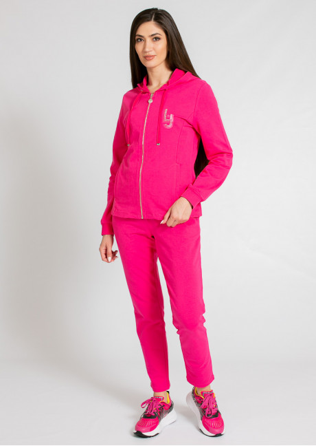 Costum sportiv