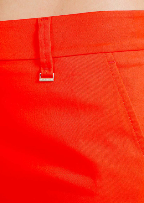 Pantaloni scurti