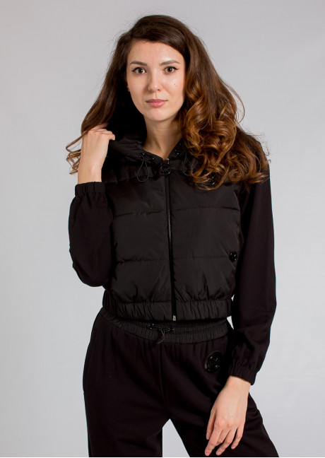 Costum sportiv